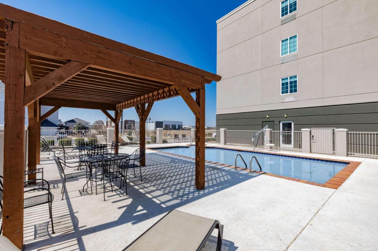 La Quinta Inn & Suites By Wyndham أدمور المظهر الخارجي الصورة