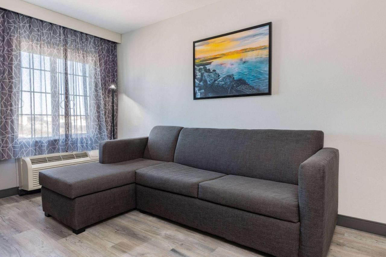 La Quinta Inn & Suites By Wyndham أدمور المظهر الخارجي الصورة