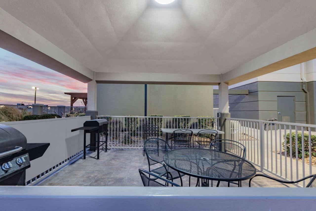 La Quinta Inn & Suites By Wyndham أدمور المظهر الخارجي الصورة