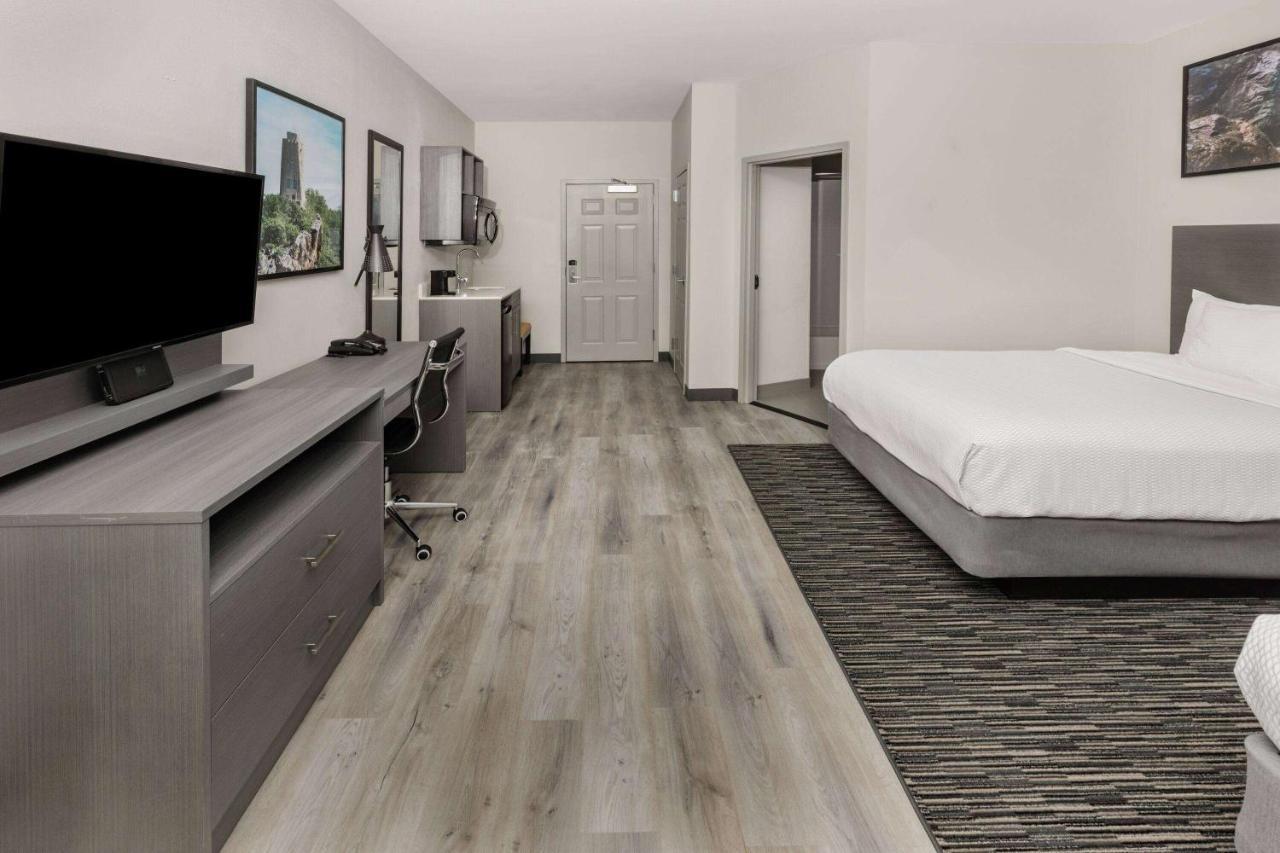 La Quinta Inn & Suites By Wyndham أدمور المظهر الخارجي الصورة