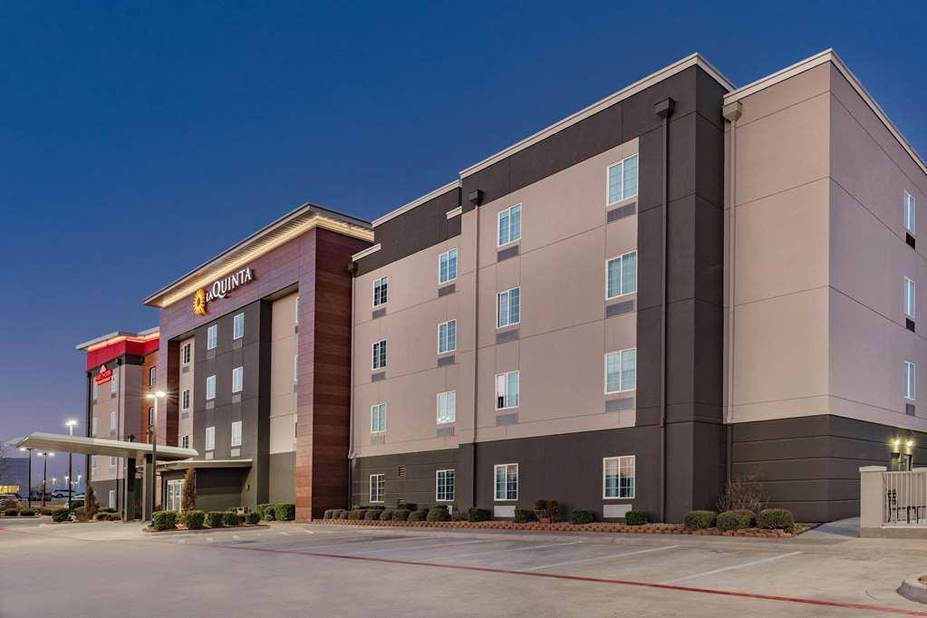 La Quinta Inn & Suites By Wyndham أدمور المظهر الخارجي الصورة
